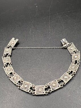 Delicate Italy Vintage Art Deco Filigree Square Link Bracelet